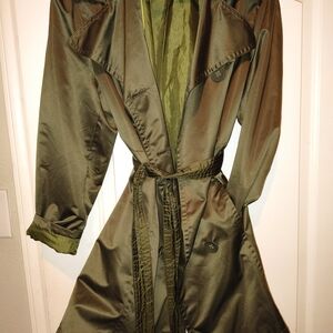 Elegant Olive Green Women's Trench Coat